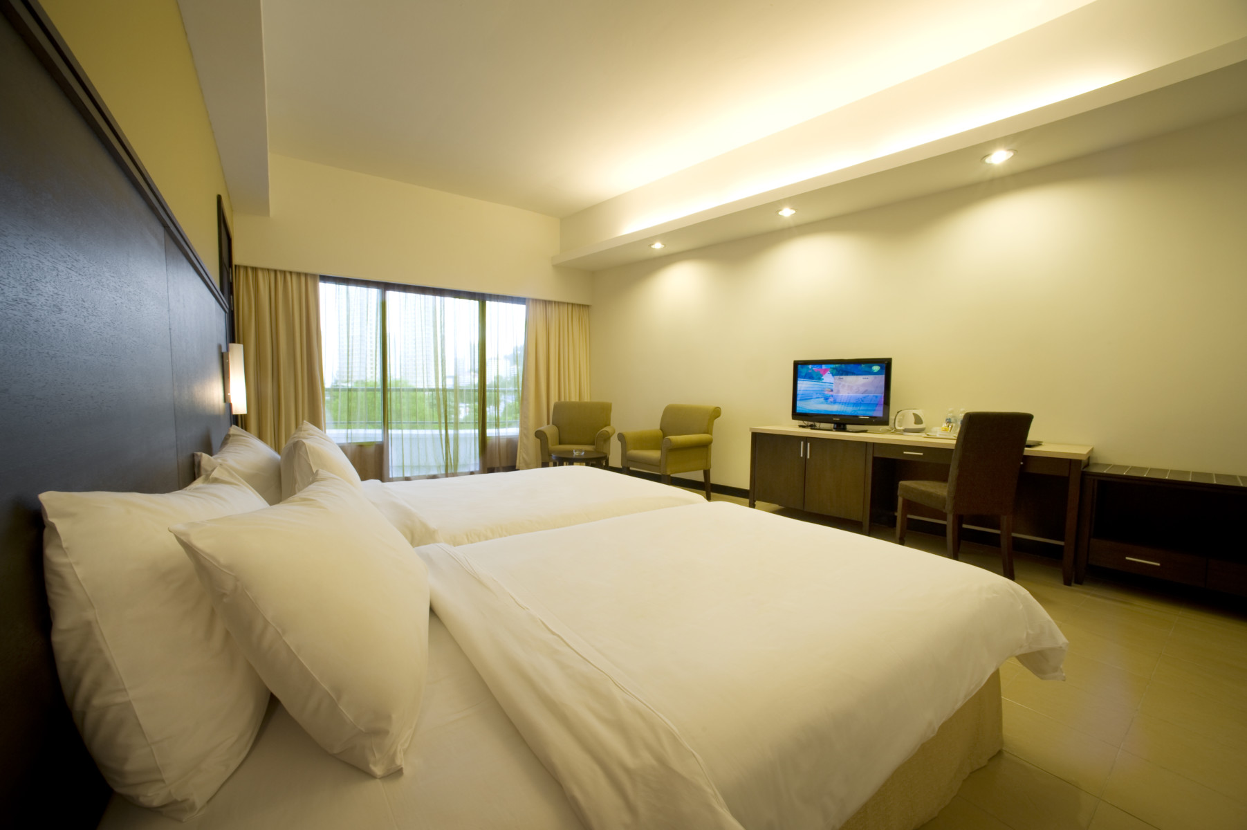 Heavenly Dream - Deluxe Hill View Hotel - Flamingo by the Beach Penang